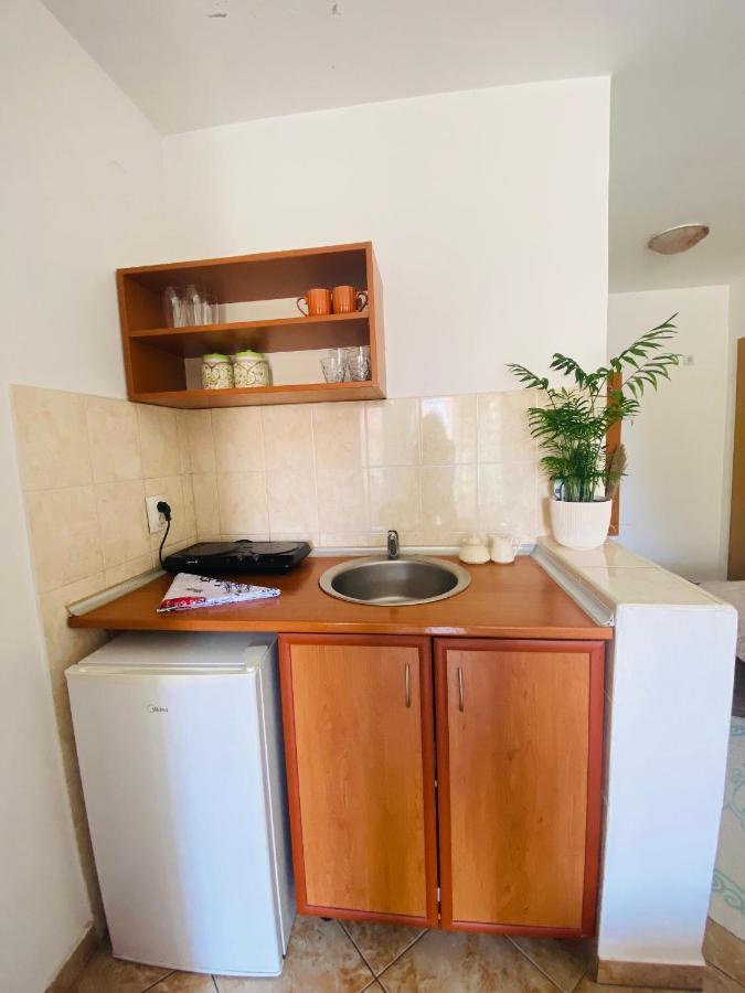 Miomir Perazic Apartments Petrovac Exterior photo