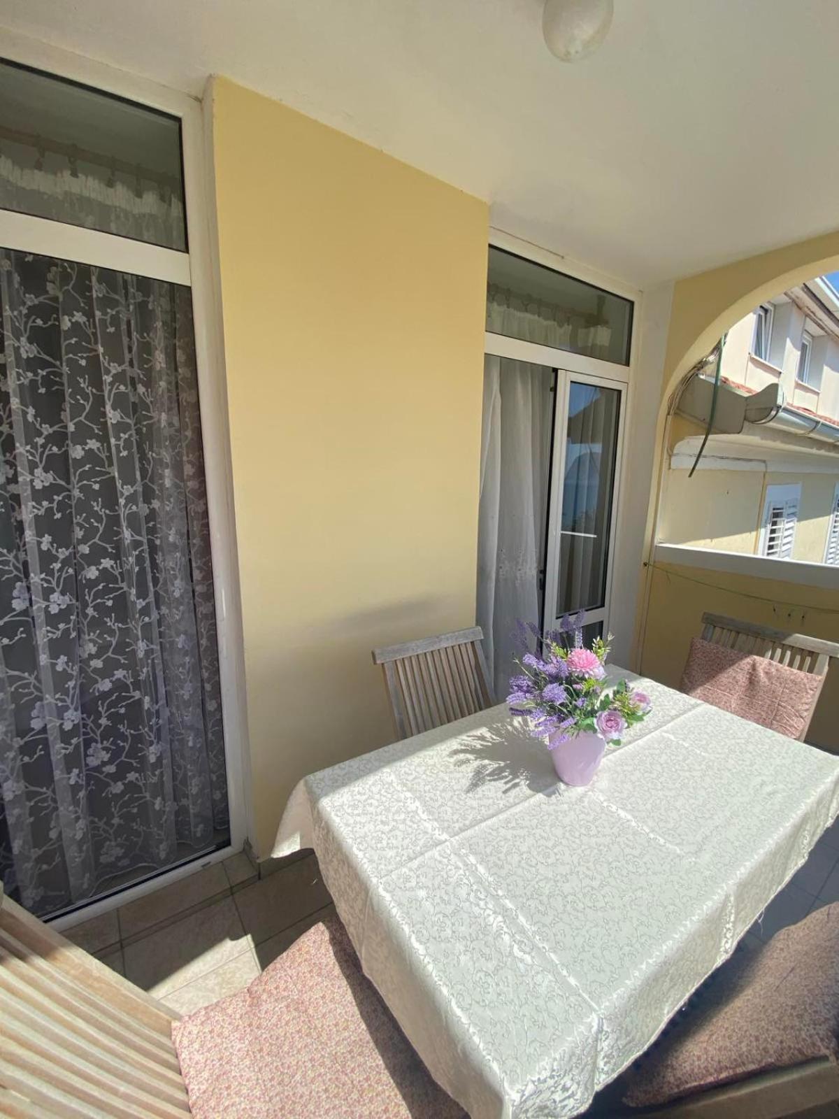 Miomir Perazic Apartments Petrovac Exterior photo
